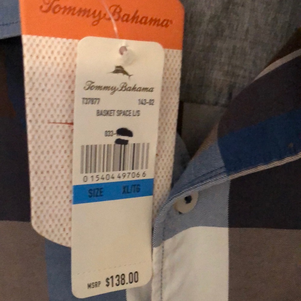 Tommy Bahama long sleeve 79% cotton 21% silk never worn new with tags